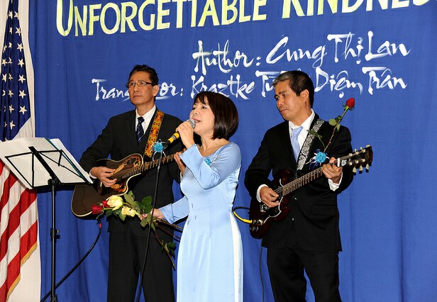 This image has an empty alt attribute; its file name is 36-4.jpg