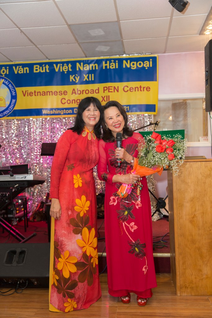 This image has an empty alt attribute; its file name is dhvb_10162021_228.jpg